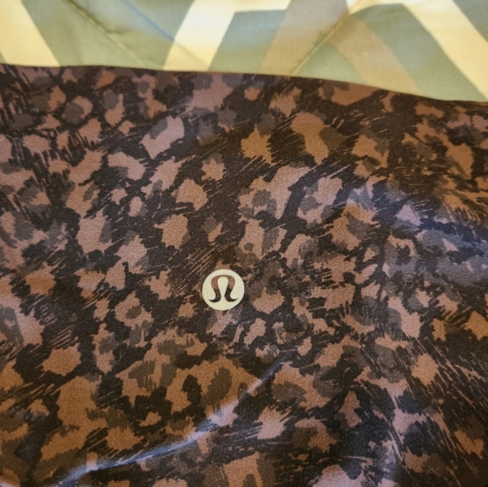 🍋 LULULEMON 🍋 Align 25" black brown Cheetah leopard camo Size 4 - Picture 10 of 13